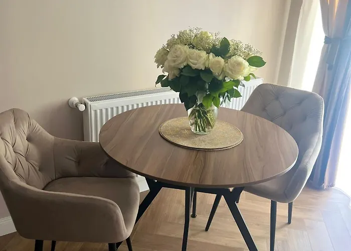 The Hills Premier * Bukarest