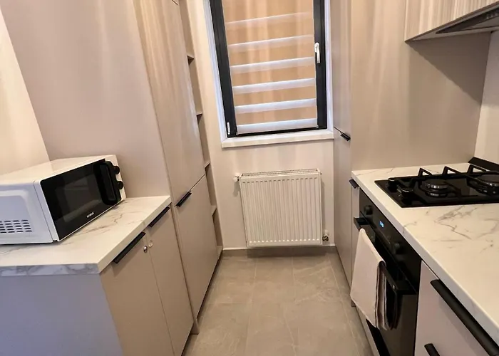 The Hills Premier 아파트