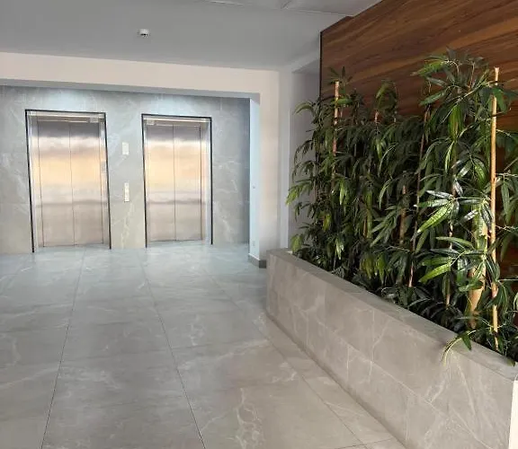 아파트 The Hills Premier 부쿠레슈티